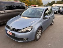 Blau Gebraucht 2009 VW Golf VI Comfortline Limousine | 5.555 € (Guter Preis)