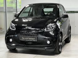 Schwarz Gebraucht 2024 Smart ForTwo Electric Drive Passion Coupé | 17.550 € (Fairer Preis)