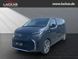 Grau Neu 2025 Toyota Proace Verso Lounge Kombi | 56.950 €