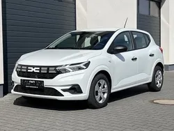 Neu 2025 Dacia Sandero Essentiel Kleinwagen | 15.390 € (Superpreis)
