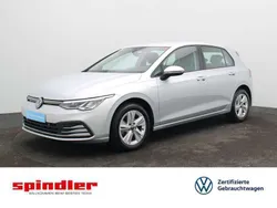 Silber Gebraucht 2023 VW Golf VIII Life Limousine | 21.250 € (Guter Preis)
