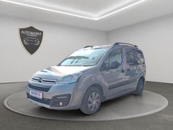 Grau Gebraucht 2015 Citroën Berlingo XTR Van / Kleinbus | 6.900 € (Fairer Preis)
