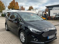 Schwarz Gebraucht 2015 Ford S-MAX S Van / Kleinbus | 12.500 € (Fairer Preis)