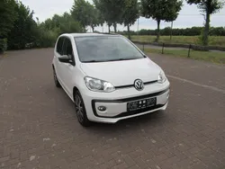 Weiß Gebraucht 2018 VW up! Sound Kleinwagen | 9.500 € (Fairer Preis)