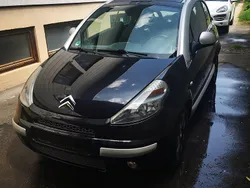 Schwarz Gebraucht 2010 Citroën C3 Pluriel Cabrio | 2.000 €