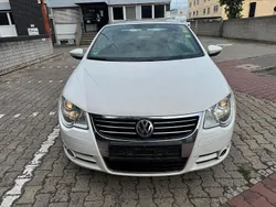 Weiß Gebraucht 2010 VW Eos Edition Cabrio | 3.699 € (Fairer Preis)