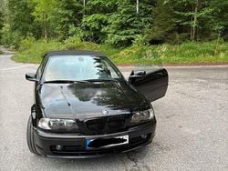 Schwarz Gebraucht 2002 BMW 320 Cabriolet Performance Cabrio | 1.234 €