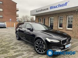Onyx black / metallic Gebraucht 2024 Volvo V90 CC Plus Kombi | 55.990 € (Teuer)