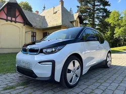 Weiß Gebraucht 2021 BMW i3 Kleinwagen | 17.900 € (Fairer Preis)