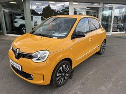 Mangogelb Gebraucht 2023 Renault Twingo Kleinwagen | 13.990 € (Fairer Preis)