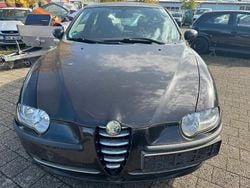 Schwarz Gebraucht 2003 Alfa Romeo 147 Progression Kleinwagen | 690 € (Superpreis)