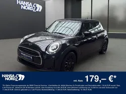 Schwarz / midnight black (metallic) Gebraucht 2022 Mini Cooper Classic Kleinwagen | 21.850 € (Fairer Preis)