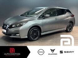 Grau Gebraucht 2023 Nissan Leaf N-Connecta Kleinwagen | 24.405 € (Etwas zu teuer)