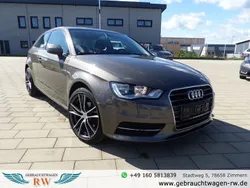 Grau Gebraucht 2013 Audi A3 Attraction Limousine | 8.900 € (Fairer Preis)