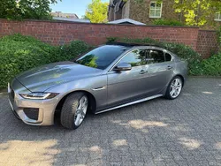 Grau Gebraucht 2019 Jaguar XE R-Dynamic Limousine | 21.000 € (Etwas zu teuer)