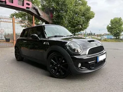 Schwarz Gebraucht 2013 Mini Cooper S Kleinwagen | 12.300 € (Etwas zu teuer)
