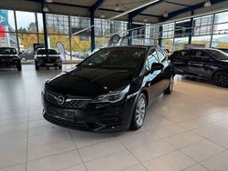 Schwarz Gebraucht 2020 Opel Astra Limousine | 11.400 € (Fairer Preis)
