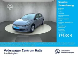 Mondsteingrau Gebraucht 2024 VW Golf VIII Life Limousine | 26.470 € (Fairer Preis)
