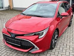 Rot Gebraucht 2021 Toyota Corolla Lounge Kombi | 24.490 € (Fairer Preis)