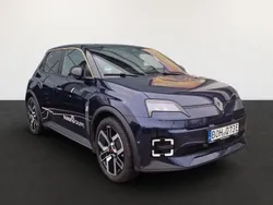 Nachtblau, dach bla Gebraucht 2024 Renault R5 Komfort Kleinwagen | 29.790 € (Guter Preis)