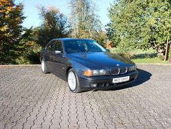 Grau Gebraucht 1996 BMW 540 Shadowline Limousine | 18.990 €