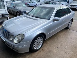 Silber Gebraucht 2002 Mercedes E240 Limousine | 4.500 € (Fairer Preis)