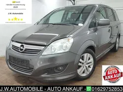 Grau Gebraucht 2011 Opel Zafira Sport Van / Kleinbus | 4.999 € (Fairer Preis)