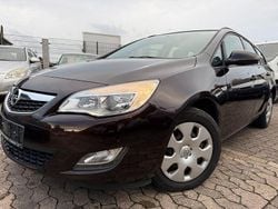 Braun Gebraucht 2012 Opel Astra Kombi | 2.699 € (Superpreis)