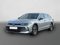 Oyster silver metallic Neu 2025 VW Passat Business Kombi | 44.290 € (Superpreis)