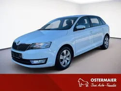 Weiß Gebraucht 2017 Skoda Rapid Ambition Kombi | 11.980 € (Fairer Preis)