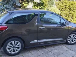 Braun Gebraucht 2012 Citroën DS3 Chic Limousine | 4.699 € (Guter Preis)