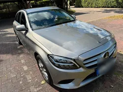 Grau Gebraucht 2019 Mercedes C220 Kombi | 19.800 € (Fairer Preis)