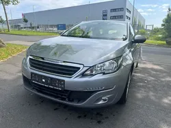 Grau Gebraucht 2016 Peugeot 308 Active Kombi | 9.999 € (Etwas zu teuer)