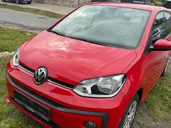 Rot Gebraucht 2018 VW up! Kleinwagen | 7.000 € (Guter Preis)
