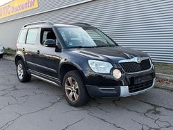 Schwarz Gebraucht 2009 Skoda Yeti Ambition SUV | 3.490 € (Guter Preis)