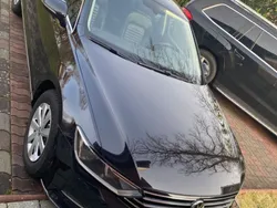Schwarz Gebraucht 2016 VW Passat Highline Limousine | 12.000 € (Guter Preis)