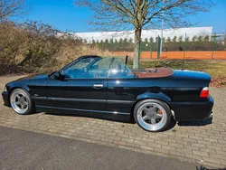 Schwarz Gebraucht 1997 BMW 320 Cabriolet Performance Cabrio | 12.750 € (Teuer)
