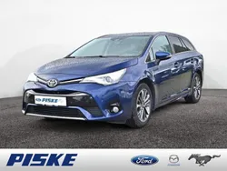 Blau Gebraucht 2017 Toyota Avensis Edition-S Kombi | 16.850 € (Fairer Preis)