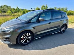 Grau Gebraucht 2022 Ford S-MAX ST-Line Van / Kleinbus | 27.000 € (Fairer Preis)