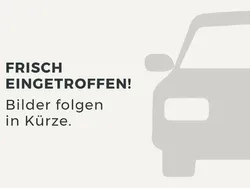 Weiß Gebraucht 2019 VW Golf VII IQ Drive Kleinwagen | 12.900 € (Guter Preis)