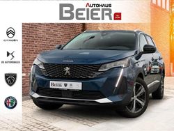 Blau Gebraucht 2022 Peugeot 5008 SUV | 25.980 € (Etwas zu teuer)