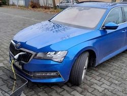 Blau Gebraucht 2020 Skoda Superb Ambition Kombi | 22.500 € (Fairer Preis)