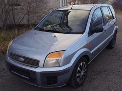 Blau Gebraucht 2006 Ford Fusion Ambiente Kleinwagen | 1.490 € (Fairer Preis)