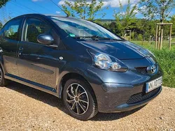 Schwarz Gebraucht 2006 Toyota Aygo City Kleinwagen | 4.400 € (Teuer)