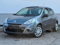 Grau Gebraucht 2012 Renault Clio III Kleinwagen | 3.199 € (Guter Preis)