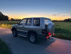 Grau Gebraucht 1993 Opel Monterey SUV | 9.500 €