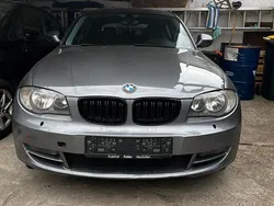 Grau Gebraucht 2010 BMW 116 Kleinwagen | 3.358 € (Fairer Preis)