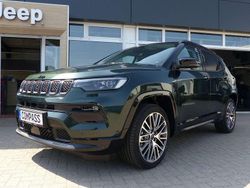 Techno green metallic clear co Neu 2025 Jeep Compass Summit SUV | 37.580 € (Fairer Preis)