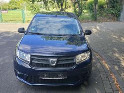 Gebraucht 2014 Dacia Sandero Lauréate Kleinwagen | 2.500 €