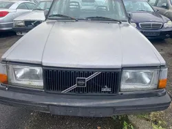 Grau Gebraucht 1987 Volvo 244 Limousine | 1.390 €